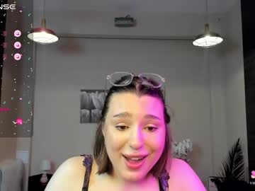 girl Sex With Jasmin Cam Girls On Chaturbate with kylieeangel